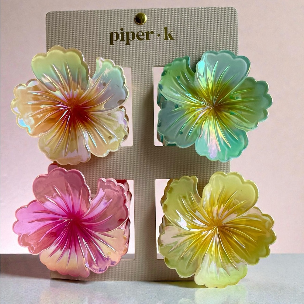 NWT Piper K Large Set of 4 Hair Claw Clips Flower Floral Accessories